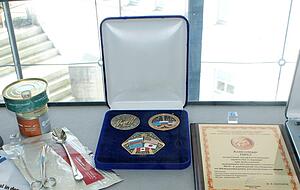 In der Ausstellung im Rathaus &uuml;ber die Weltraummissionen von Alexander Gerst sind auch pers&ouml;nliche Gegenst&auml;nde zu sehen.