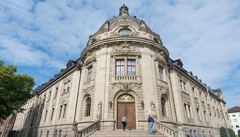 Der Prozess in Landau soll der Sprecherin zufolge am 20. Oktober um 10.30 Uhr fortgesetzt werden. (Archivbild)