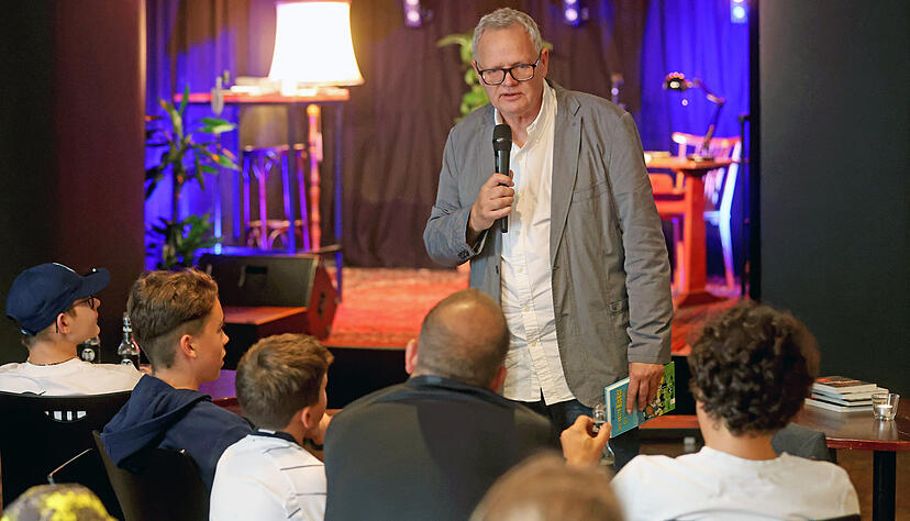 Ulli Potofski bei einem Auftritt in der Maschinenfabrik Heilbronn.