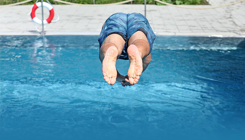 Angesichts der hohen Temperaturen dürften sich die Energieeinsparungen in den Bädern kaum bemerkbar machen.