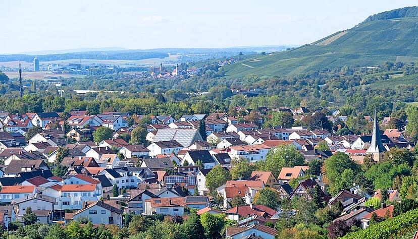 Die Gemeinde Ellhofen bekommt einen neuen Bürgermeister. Viele Menschen hoffen, dass es ähnlich gut klappt wie mit dem alten.