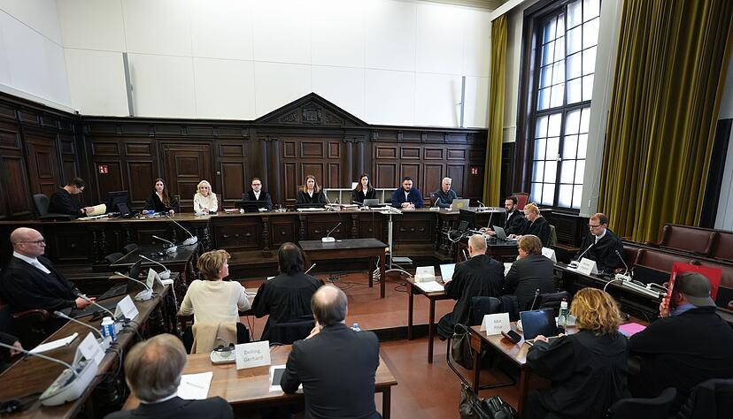 Im Prozess um die Entführung der Block-Kinder gibt es neben Christina Block sechs weitere Angeklagte. Im Prozess um die Entführung der Block-Kinder gibt es neben Christina Block sechs weitere Angeklagte.