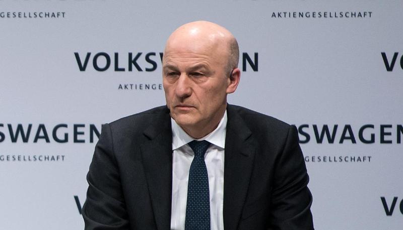 Der neue Aufsichtsratschef Frank Witter hat früher selber Fußball gespielt. Foto: Jörg Carstensen Der neue Aufsichtsratschef Frank Witter hat früher selber Fußball gespielt. Foto: Jörg Carstensen