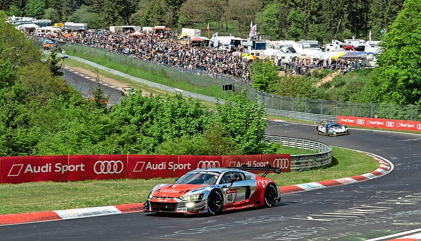 Mit der Startnummer 40 zum 40. Geburtstag der Audi Sport GmbH &uuml;ber die Nordschleife.