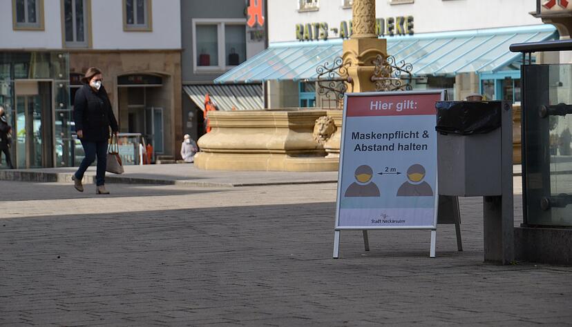 Der Einzelhandel, hier in Neckarsulm, hatte nur wenige Tage die Läden wieder geöffnet. Zurzeit ist allenfalls nur "Click and Meet" erlaubt.
Foto: Archiv/Kohler