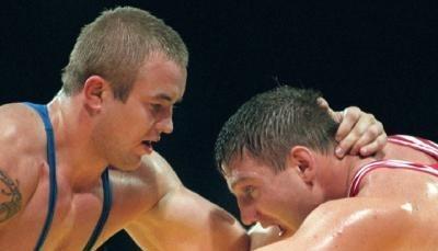 Sven Thiele (rechts) 1996 im Kampf gegen den Kirgisen Alexander Kowalewski.