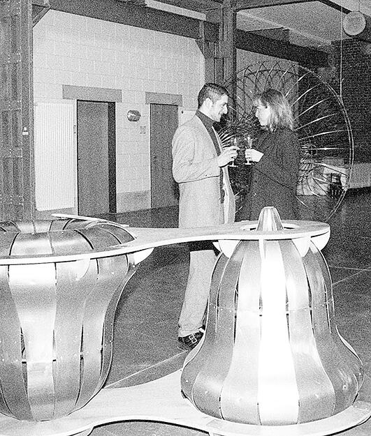 Hier werden Jungunternehmer professionell beraten. Das sanierte Firmengebäude besteht aus einem Technologie- und Gründerzentrum sowie dem Softwarezentrum Heilbronn. Die IFH bietet jungen Gründern Knowhow, Tagungs- und Konferenzräume und ein Service-Center. Hier werden Jungunternehmer professionell beraten. Das sanierte Firmengebäude besteht aus einem Technologie- und Gründerzentrum sowie dem Softwarezentrum Heilbronn. Die IFH bietet jungen Gründern Knowhow, Tagungs- und Konferenzräume und ein Service-Center.