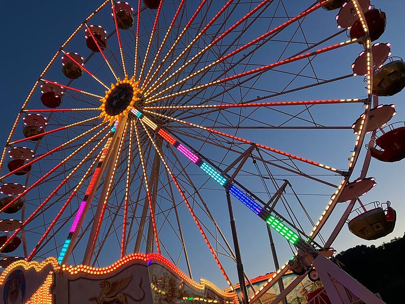 Beim Volksfest in Mulfingen dreht sich auch ein Riesenrad.