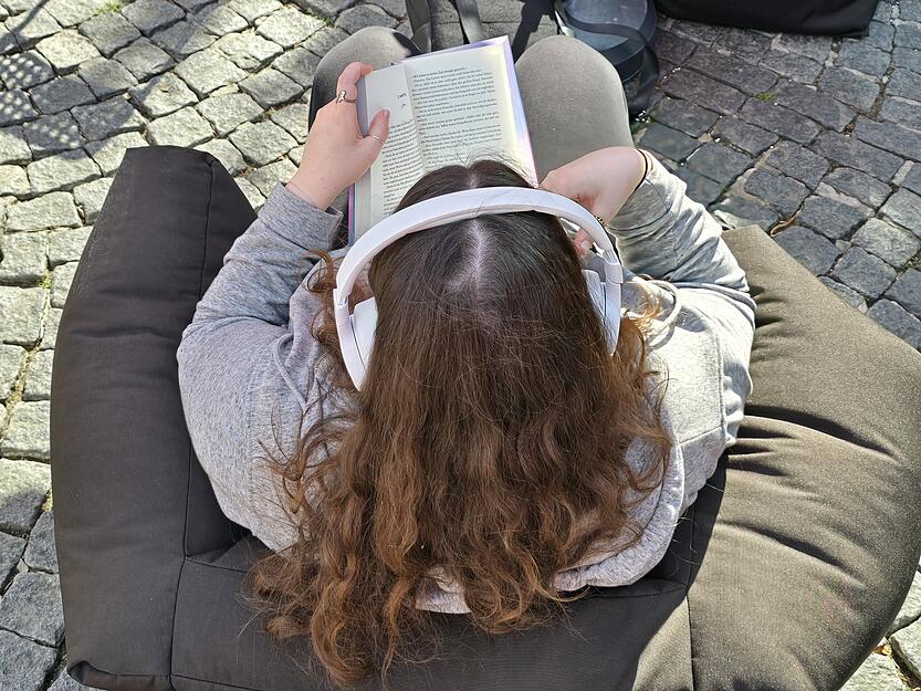 In entspannter Atmosph&auml;re und mit rund 3000 B&uuml;chern erwartet die Besucher ein vielseitiges Programm.