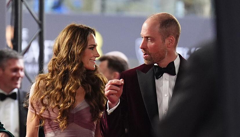 Kate und William zeigten sich ebenso bei der Verleihung. Kate und William zeigten sich ebenso bei der Verleihung.