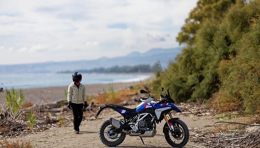 Einsteiger f&uuml;r Asphalt-Aussteiger: BMW bringt die F 450 GS.