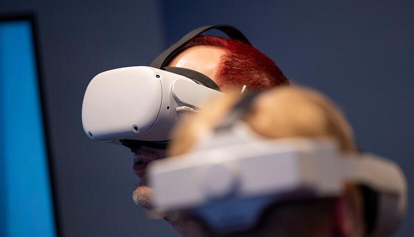 Avatare mit sichtbaren Anzeichen von Infektionen wurden über VR-Brillen gezeigt. (Symbolbild) Avatare mit sichtbaren Anzeichen von Infektionen wurden über VR-Brillen gezeigt. (Symbolbild)