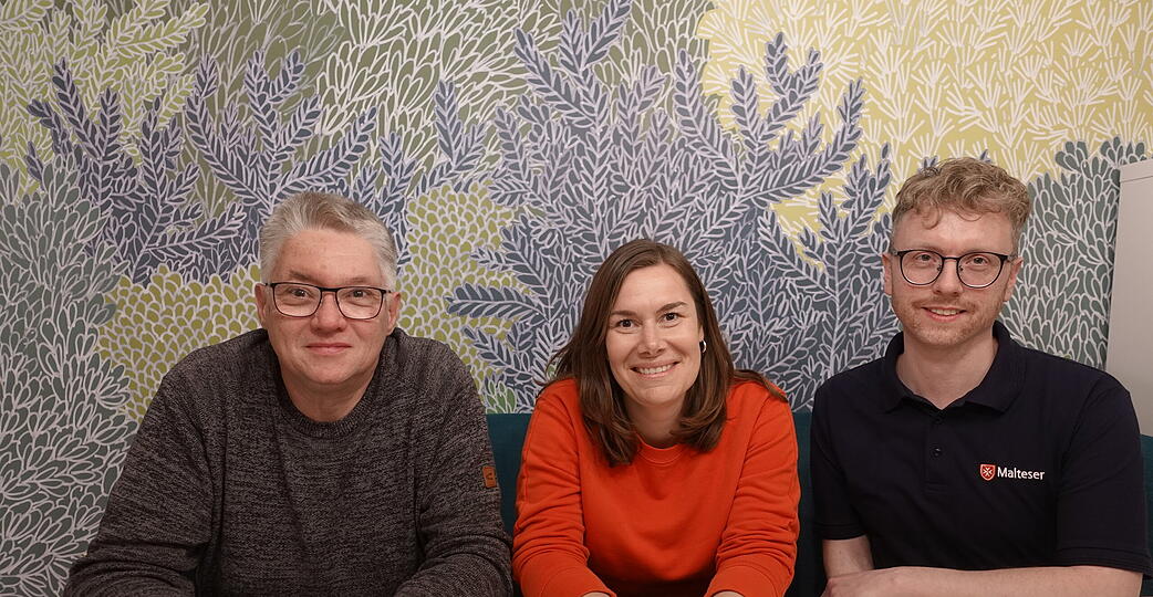 Alexander Meic, Kim Hesse und S&ouml;nke J&auml;ger (von links): Die drei Ehrenamtlichen bei den Maltesern Heilbronn sind ausgebildete Trauerbegleiter und leiten die Hospizgruppe f&uuml;r Jugendliche.
