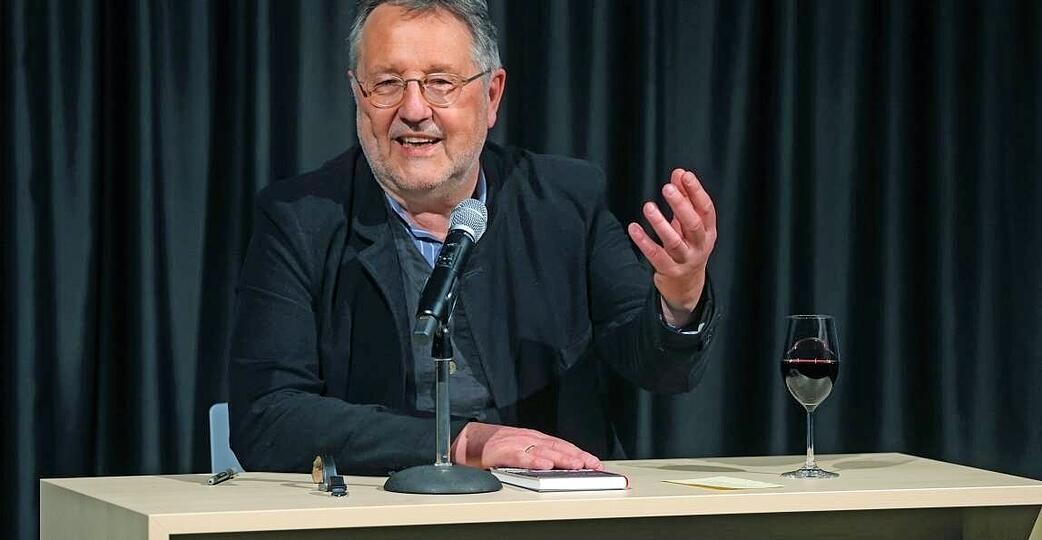 Literaturwissenschaftler und Schlagerexperte Rainer Moritz