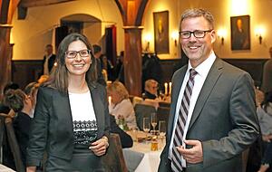 Ralph Matousek übergab nach 14 Jahren das Amt des Geschäftsführers der Freunde der Burgfestspiele Jagsthausen an Susanne Heck.