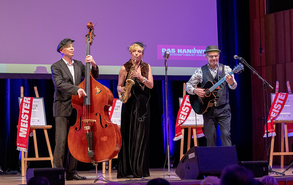 Meisterfeier des Handwerks in der Harmonie Meisterfeier des Handwerks in der Harmonie