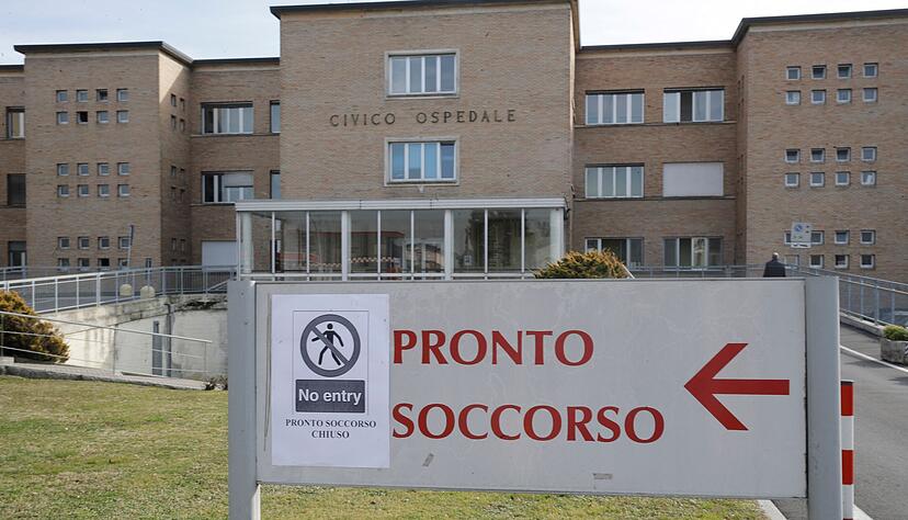 Eine Mutter und ihre Tochter starben mutmaßlich an einer Lebensmittelvergiftung nach einem Weihnachtsessen. (Symbolbild) Eine Mutter und ihre Tochter starben mutmaßlich an einer Lebensmittelvergiftung nach einem Weihnachtsessen. (Symbolbild)