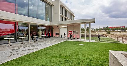 Bescheidenheit geh&ouml;rt zur W&uuml;rth-DNA. F&uuml;r die Mitarbeiter am Standort M&uuml;nchen-Freiham wird hier trotzdem eher geklotzt als gekleckert.