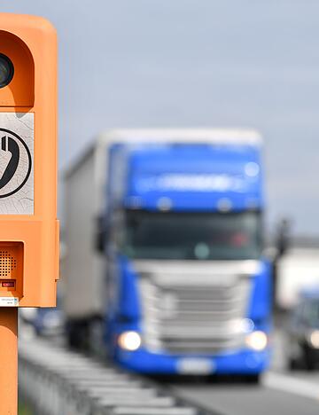 Auf dem gesamten Bundesautobahnnetz kommt es derzeit zu einer technischen St&ouml;rung der Notrufs&auml;ulen. (Archivbild)