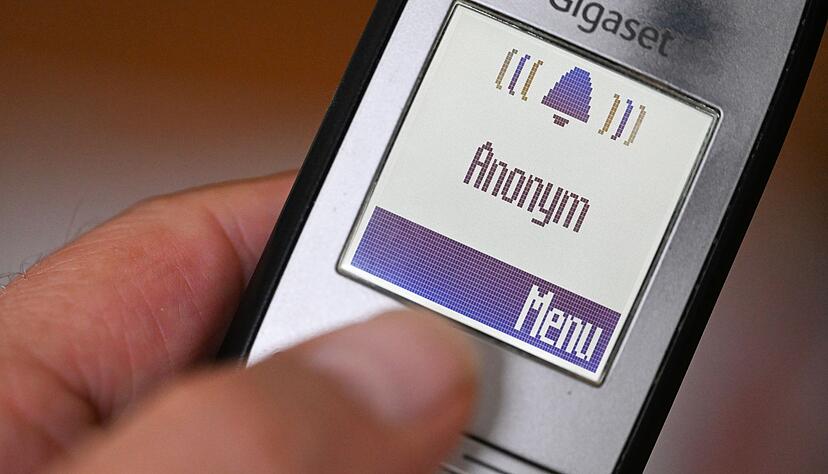 Es gab laut Polizei mehr als 1.000 Anrufe binnen kurzer Zeit. (Symbolbild)