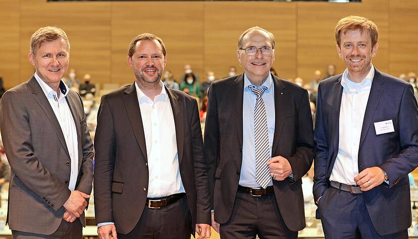 David Rygl, Heiner Lasi, G&uuml;nter Haag und Daniel Werth (von links) auf der Veranstaltung "50 Jahre ,Die Grenzen des Wachstums"".
Foto: Ralf Seidel