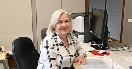 Ein L&auml;cheln hatte Marina Kaminsky in den letzten 30 Jahren immer auf dem Gesicht. Und dazu hatte sie ein offenes Ohr, egal ob f&uuml;r die Probleme der Sch&uuml;ler oder die der Lehrer.
Foto: Katrin Draskovits