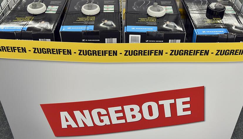 Viele Technik-Schnäppchen entpuppen sich als veraltete Geräte ohne aktuellen Support: Ein genauer Blick auf Updates und Ausstattung schützt vor Fehlkäufen.