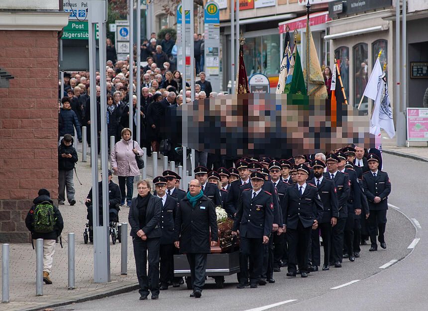 Erhard Klotz war von 1967 bis 1992 Bürgermeister und später Oberbürgermeister von Neckarsulm. Erhard Klotz war von 1967 bis 1992 Bürgermeister und später Oberbürgermeister von Neckarsulm.