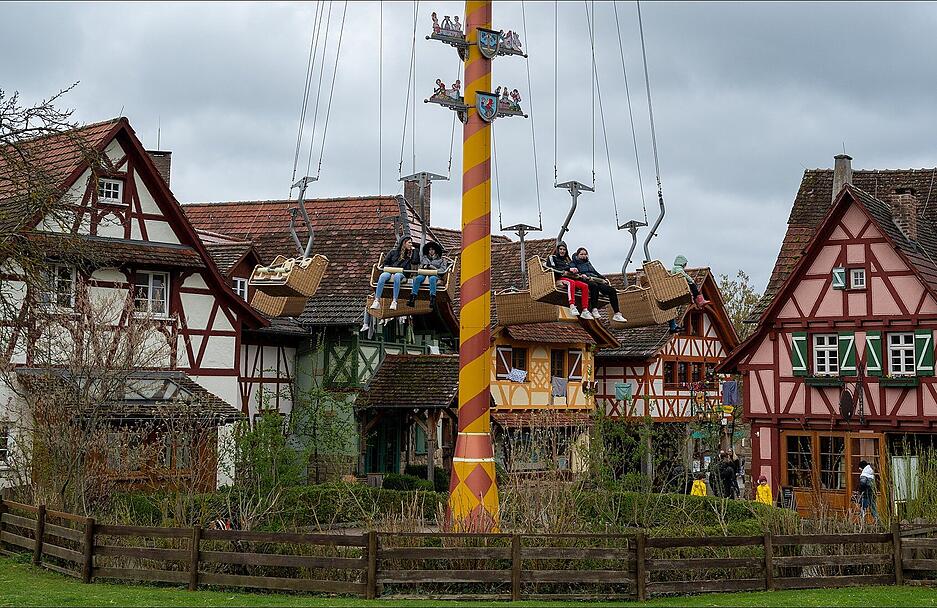 Saisoneröffnung im Erlebnispark Tripsdrill