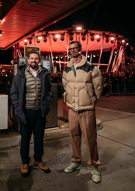 Aus einem Autohof senden? Kein Problem für die bekannten ProSieben-Moderatoren Joko und Klaas am Samstagabend in Bad Rappenau.