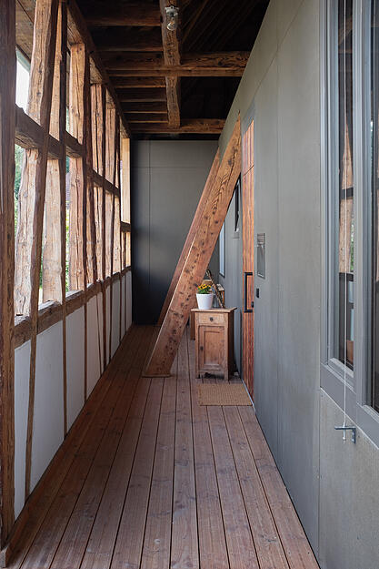 Der Eingangsbereich der umgebauten Scheune.