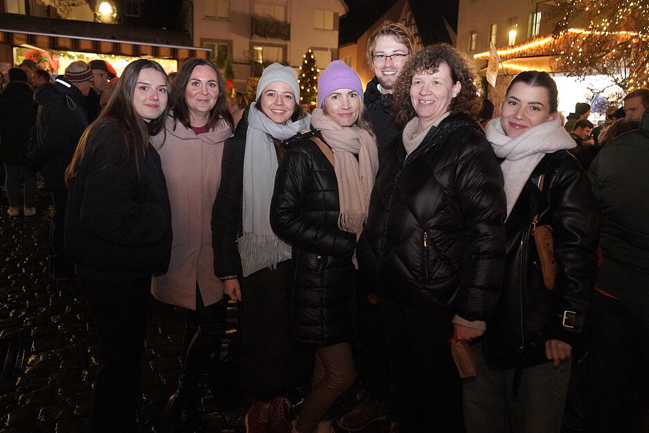 Nach dem Dauerregen am Tag blieb es am Abend meist trocken. Nach dem Dauerregen am Tag blieb es am Abend meist trocken.