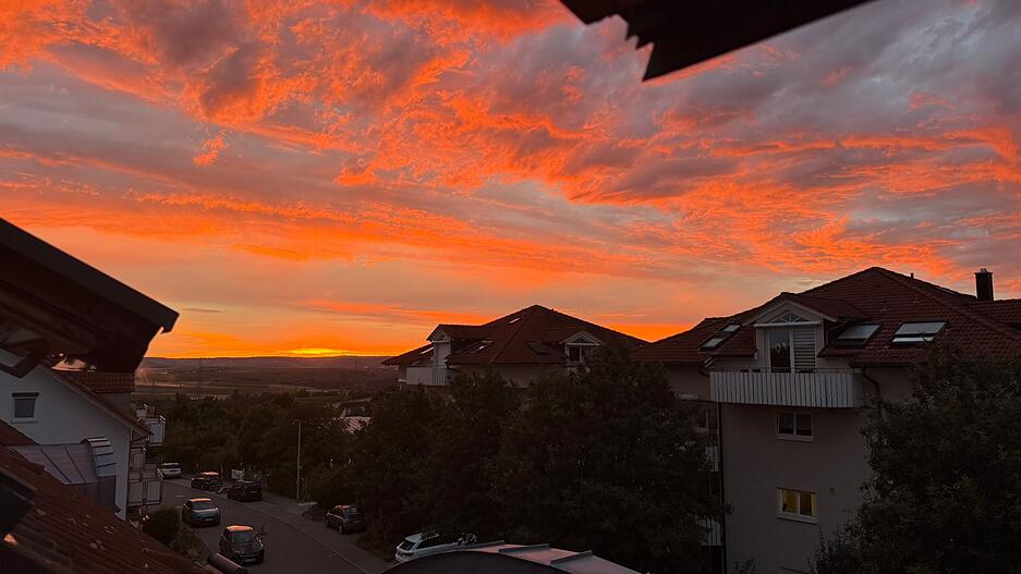 Der perfekte Abschluss für einen Abend im Juli. Der perfekte Abschluss für einen Abend im Juli.
