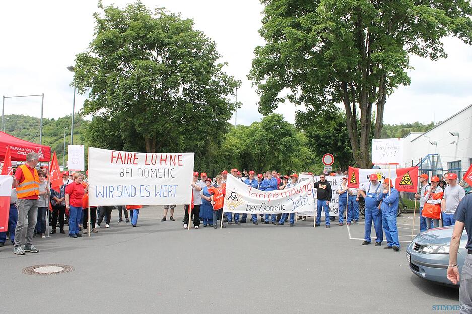 Warnstreik bei Dometic Seitz in Krautheim