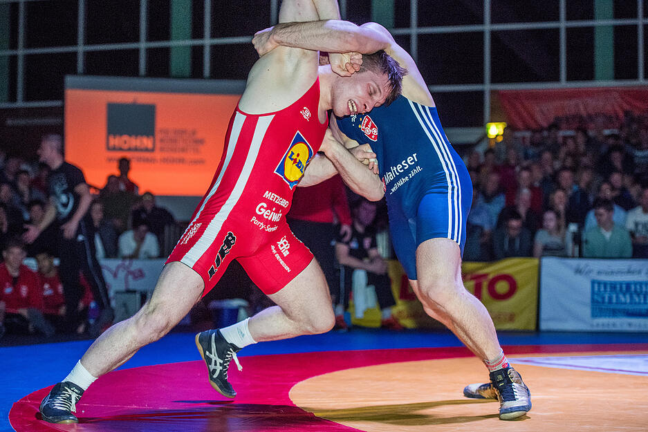 Red Devils im Halbfinale gegen Mainz