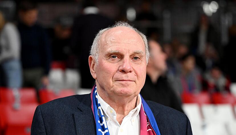 Uli Hoeneß hat über die Trainersuche beim FC Bayern gesprochen.