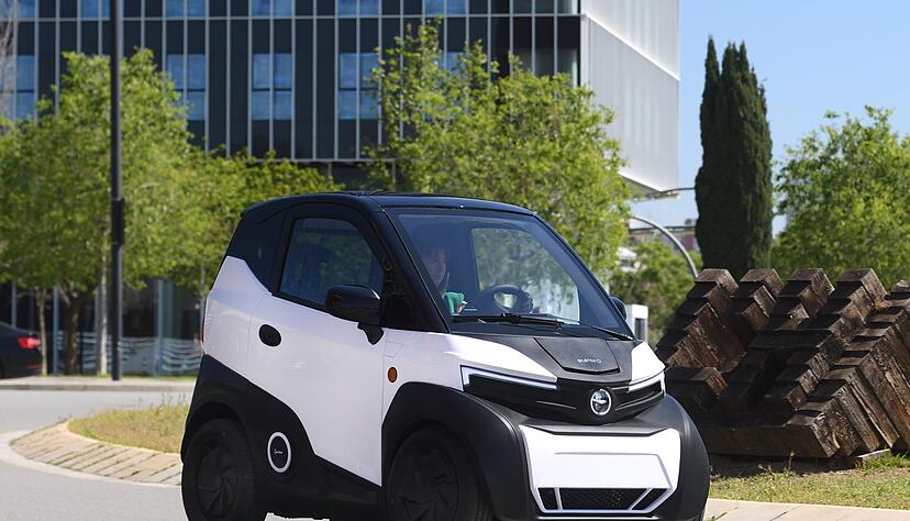 Sieht ein bisschen aus wie ein nochmals geschrumpfter Smart: Der Silence S04 wird in Deutschland von Nissan vertrieben.