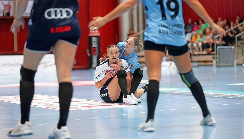 Das Spielgerät hielten Lilli Holste und die Sport-Union Neckarsulm in Zwickau entschlossen fest, die Punkte glitten ihnen hingegen in der Schlussphase aus den Händen. Das Spielgerät hielten Lilli Holste und die Sport-Union Neckarsulm in Zwickau entschlossen fest, die Punkte glitten ihnen hingegen in der Schlussphase aus den Händen.