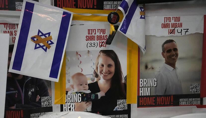 Die Hamas will nun die Leiche der im Gazastreifen getöteten Geisel Schiri Bibas mit Verspätung an das Rote Kreuz übergeben haben. (Archivbild) Die Hamas will nun die Leiche der im Gazastreifen getöteten Geisel Schiri Bibas mit Verspätung an das Rote Kreuz übergeben haben. (Archivbild)