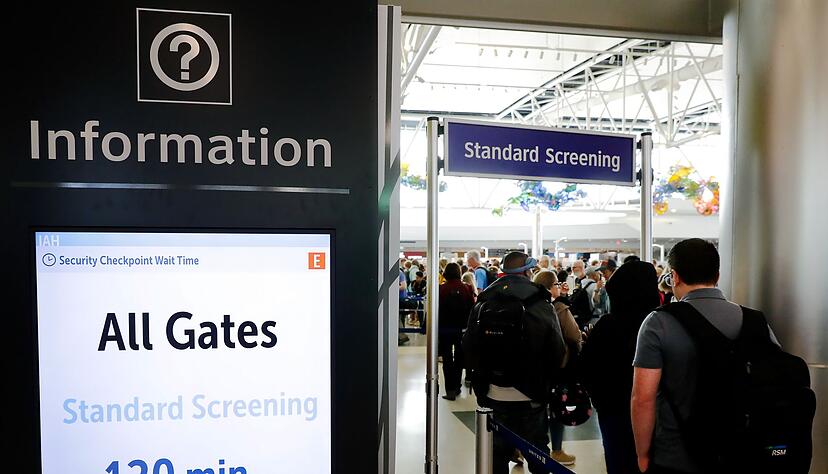 Lange Warteschlangen auf Flughafen in Houston. (Archivfoto)