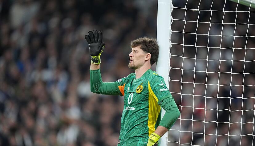 Dortmunds Torwart Gregor Kobel war mit seiner Abwehr in den vergangenen Spielen sehr zufrieden.