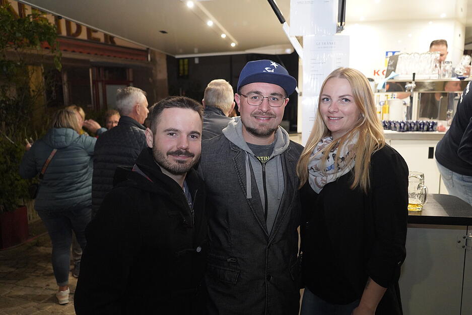 Gute Stimmung bei der Lokalnacht in Neuenstein