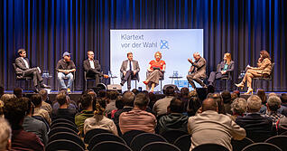 Alexander Hettich, Christoph M&ouml;ssinger, Maximilian Decker, Nico Weinmann, Tanja Sagasser-Beil, Thomas Strobl, Gudula Achterberg, Tanja Ochs (von links).