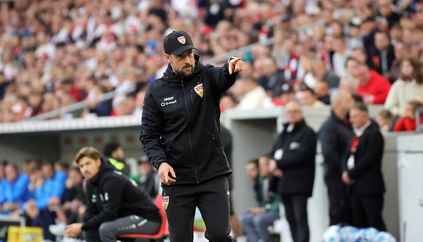 Sebastian Hoeneß hat gegen Holstein Kiel den 29. Sieg in seinem 50. Ligaspiel als Trainer des VfB Stuttgart gefeiert.