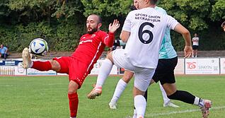 Für die Öhringer um den Sportlichen Leiter Mert Sipahi (links) geht es am Sonntag zum TV Oeffingen. Die Gastgeber stehen nach vier Spieltagen noch ohne Punktgewinn da.
Foto: Marc Schmerbeck