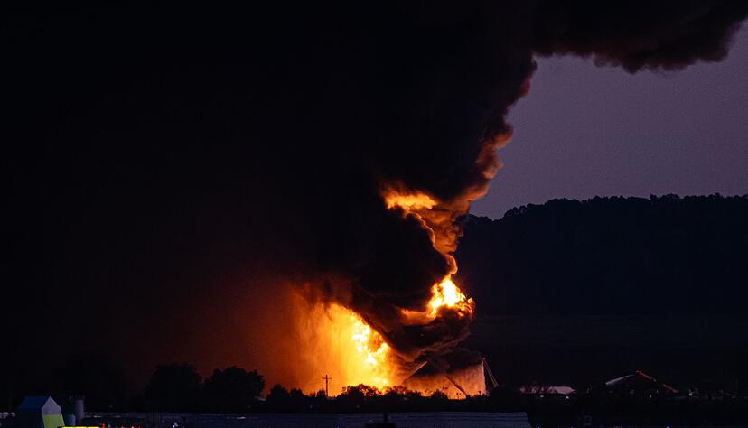 Die Ursache des Flugzeugabsturzes war zunächst unklar. Die Ursache des Flugzeugabsturzes war zunächst unklar.