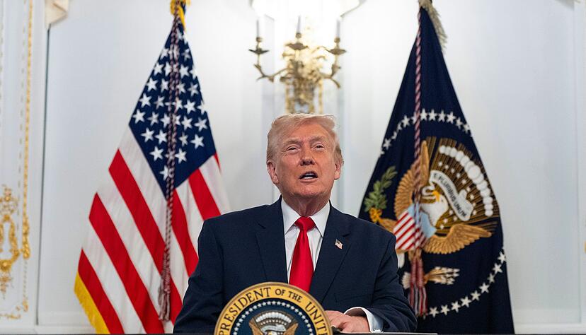 Eine Nationalgardistin ist laut US-Pr&auml;sident Donald Trump ihren Verletzungen erlegen.