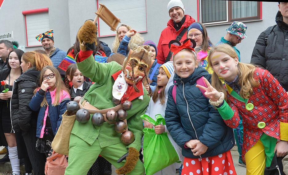 Tausende Zuschauer bei Faschingsumzug in Talheim