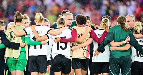 Die DFB-Fußballerinnen nach dem Halbfinal-Aus bei der EM.