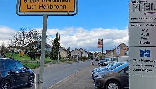 Die Adelshofener Ortsdurchfahrt wird in diesem Jahr grundhaft saniert.
Foto: K&uuml;hl